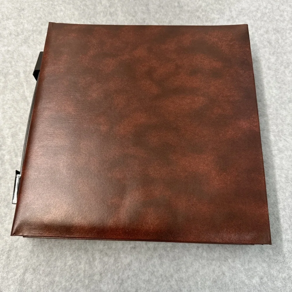 Photo Case 400 Photo Folding Case‎ Holds 400 With Handle In Box Not Used